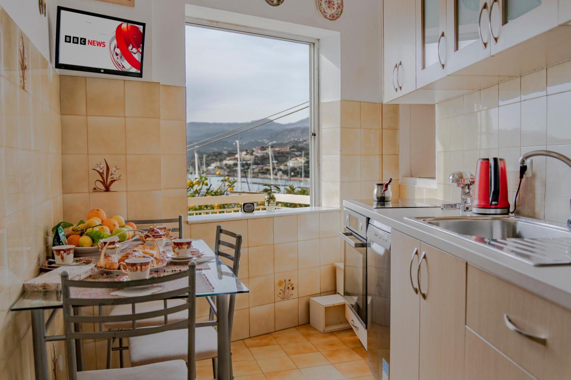 Jelena Apartments By The Sea Ágios Nikólaos Екстериор снимка